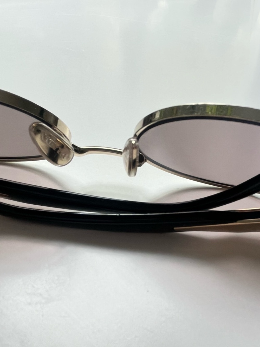 Prada gold Frame Sunglasses with dark Lenses. - Picture 9 of 10